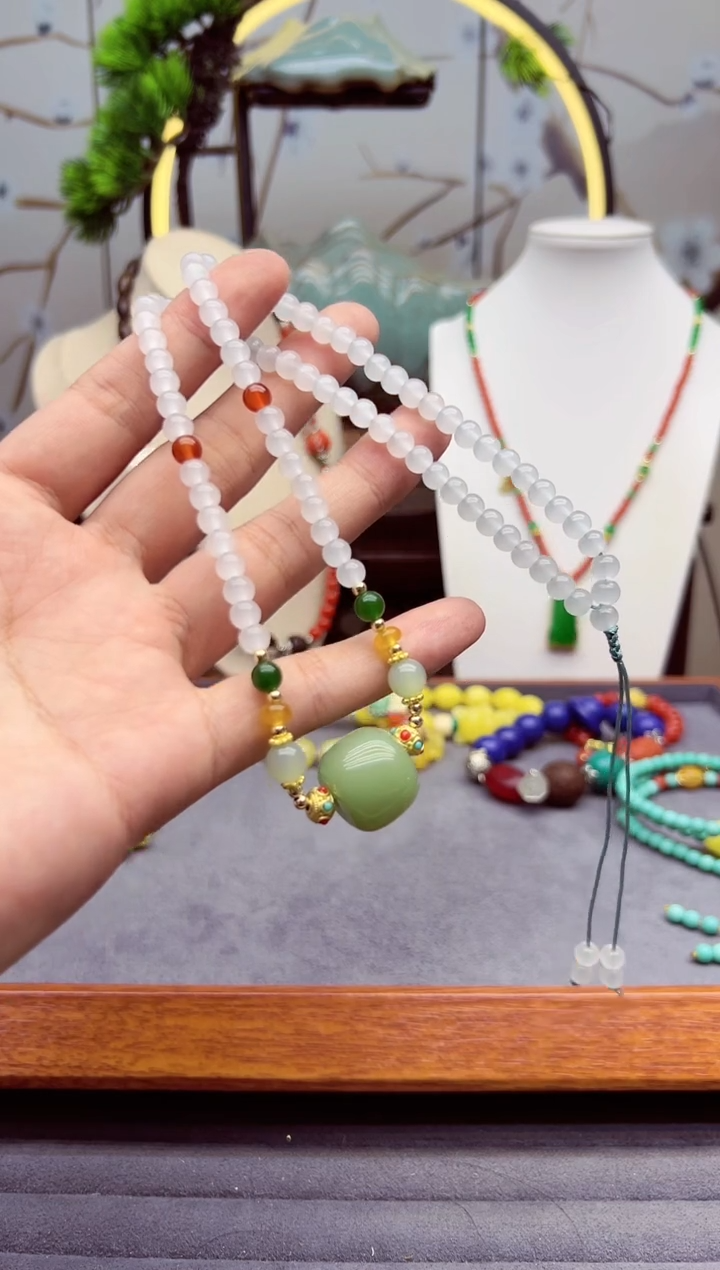 【闪购商品】和田玉手链14K金镶嵌X456````