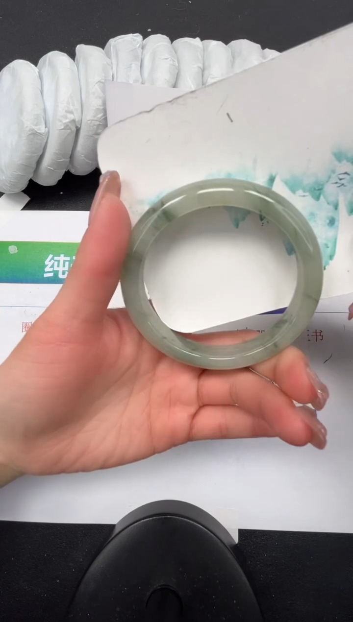 【闪购商品】石英质玉手镯未镶嵌101-60.6