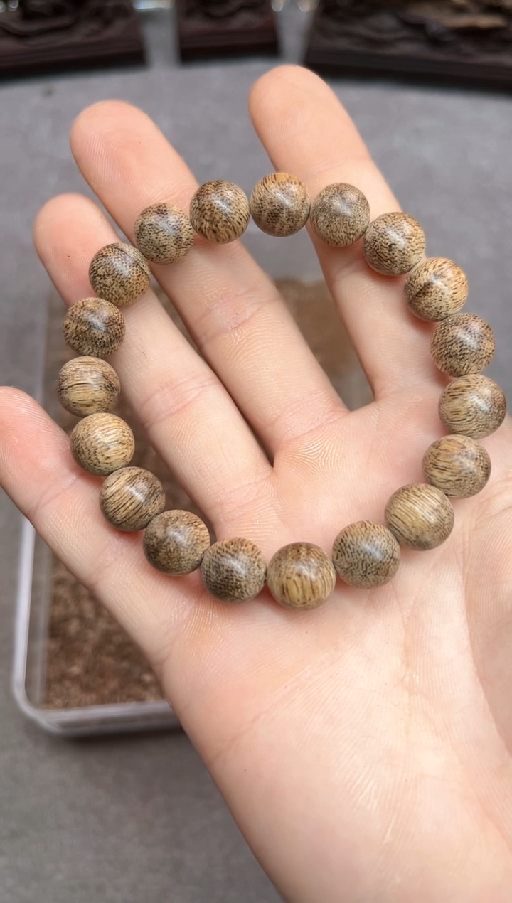 【闪购商品】沉香手串78号芽庄多样性发货1条