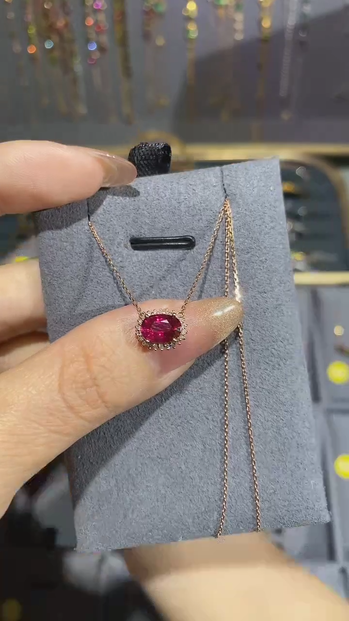 【闪购商品】碧玺颈饰18K金镶嵌项链