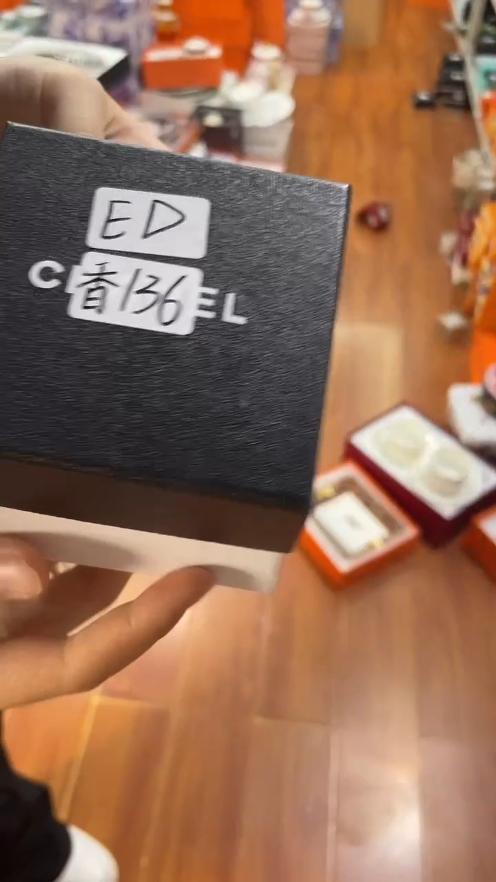 杯鸿辉家品牌瓷器，京东包邮！