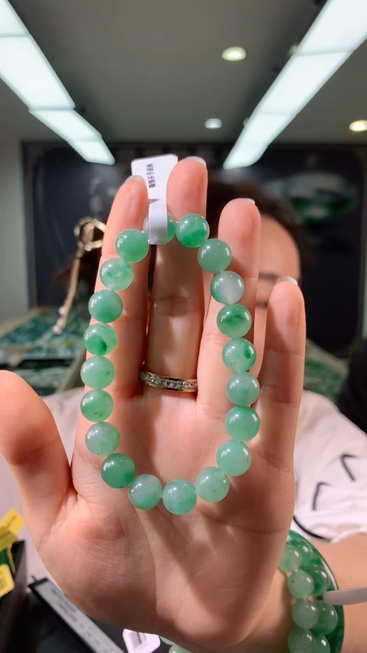 【闪购商品】石英质玉手镯未镶嵌拍一