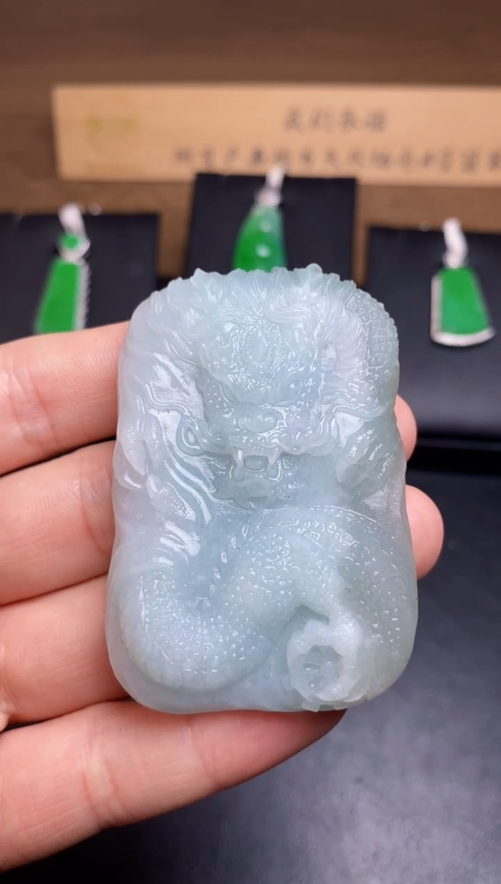 【闪购商品】定制翡翠未镶嵌翡翠