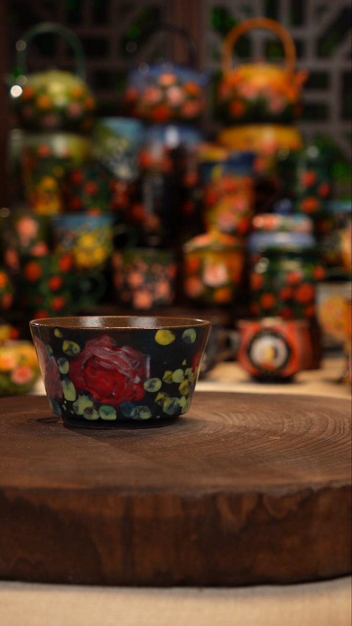 紫砂油画手绘釉下彩