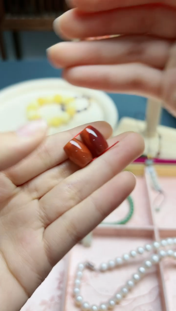 【闪购商品】南红玛瑙配饰未镶嵌南红桶珠一对*1 TX