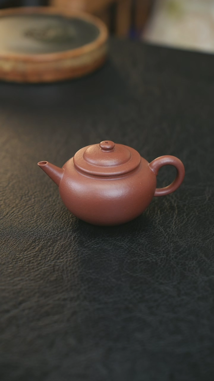 【闪购商品】紫砂茶壶红皮龙水平130cc