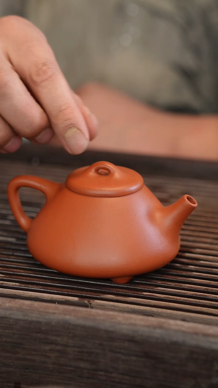 茶壶紫砂子冶石瓢 朱泥 半手工 180cc
