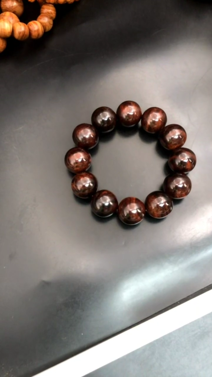 手串/手链黄花梨/降香黄檀仔海黄野生紫油梨2,0虎皮纹精串