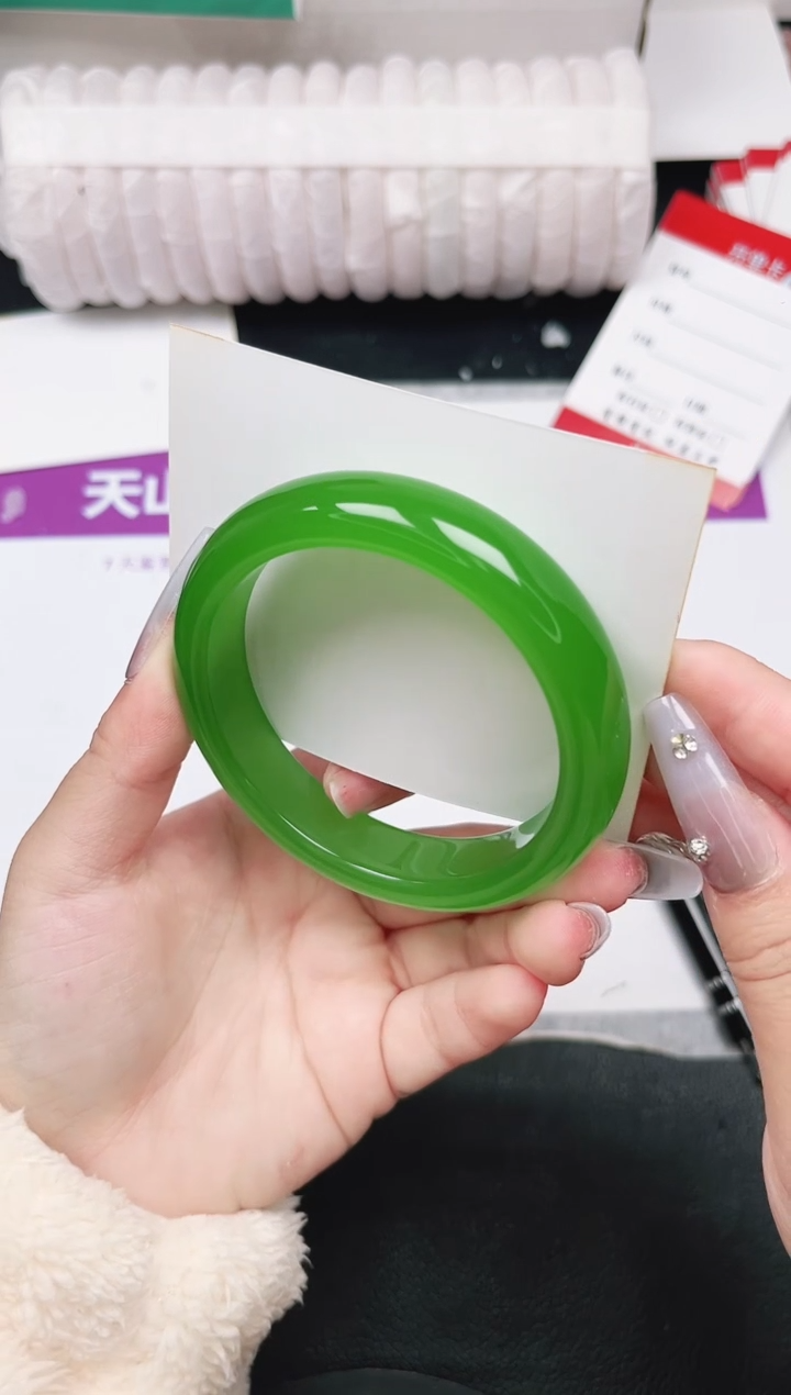 未镶嵌手镯石英质玉89-60