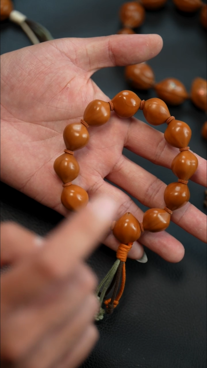 手串/手链橄榄核17mm 异型蜜桃核 