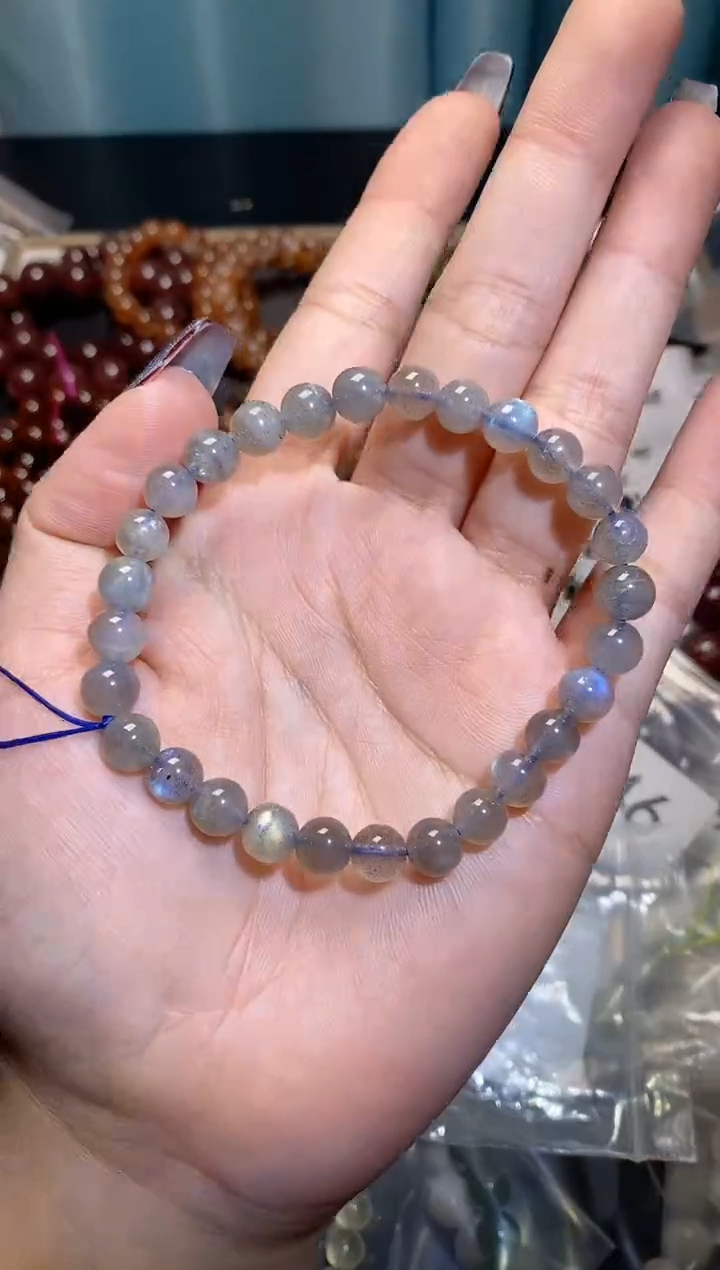 【闪购商品】水晶手串未镶嵌灰月光编码136