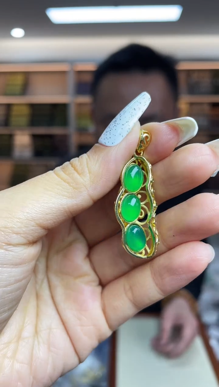 【闪购商品】玛瑙/玉髓`未镶嵌多样性发一件