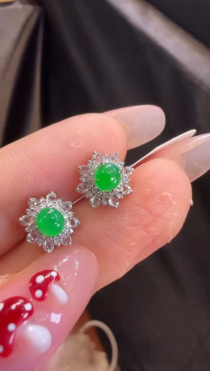 【闪购商品】翡翠耳饰18K金镶嵌耳饰