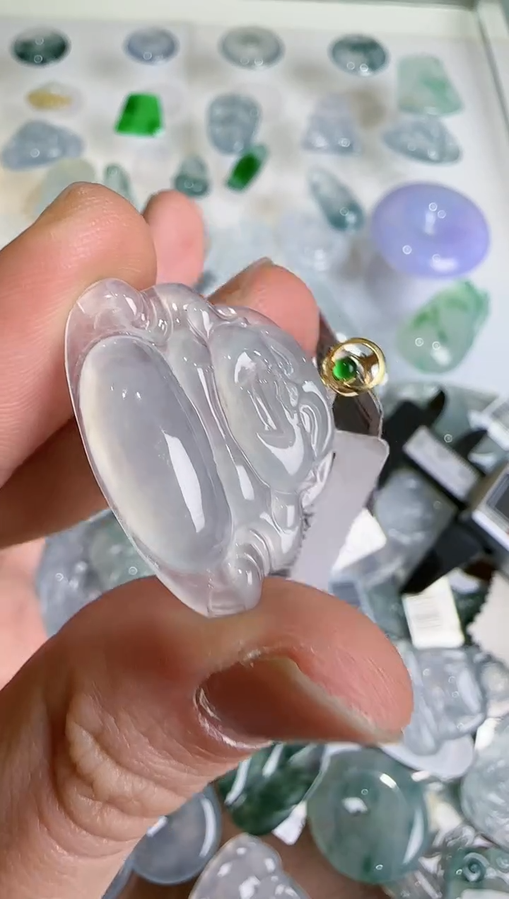 【闪购商品】翡翠颈饰18K金镶嵌···