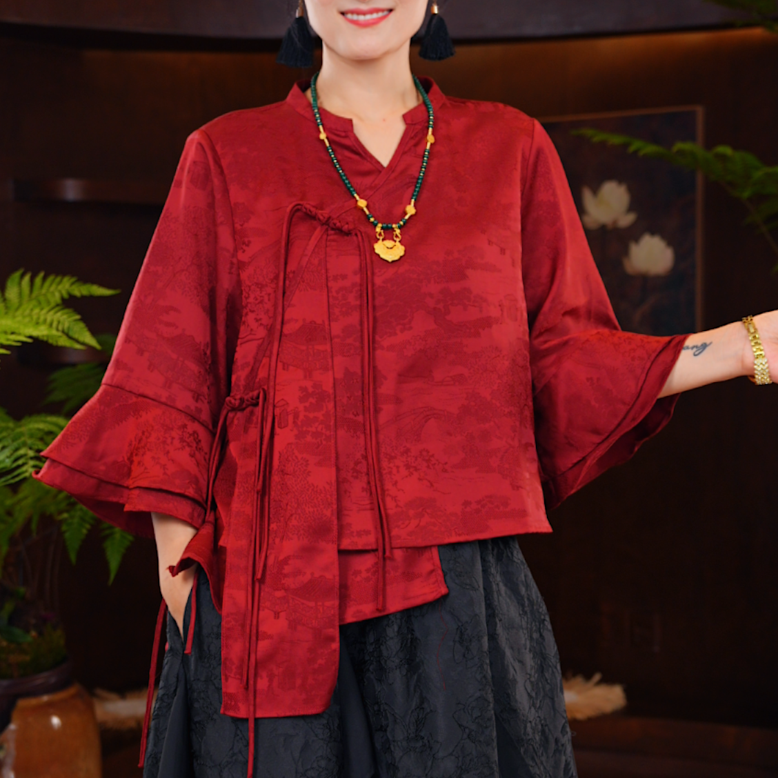 【大海轻奢】酒红色提花桃心领花苞袖子新中式上衣