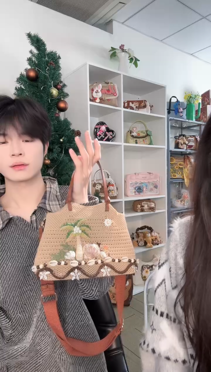 PU必灵手工潮包包