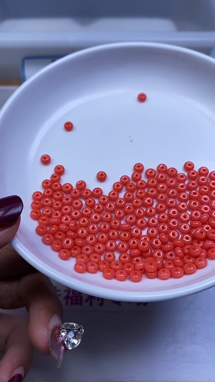 未镶嵌散珠玛瑙/玉髓E54 满肉粉玛瑙算盘2*4mm100个8元