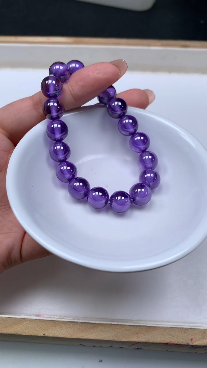 未镶嵌天然锆石散珠D343 冰紫锆石10mm2个8.8元