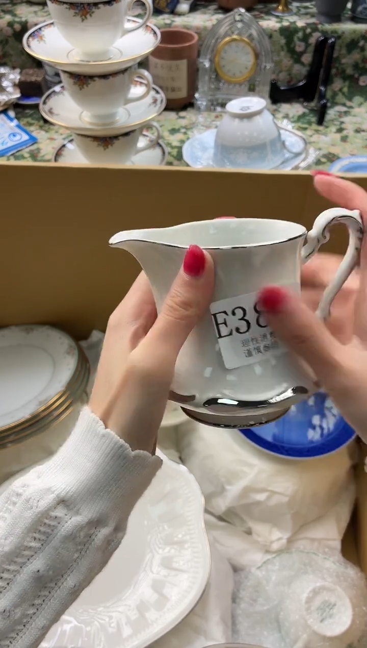 瓷片M****?       E382