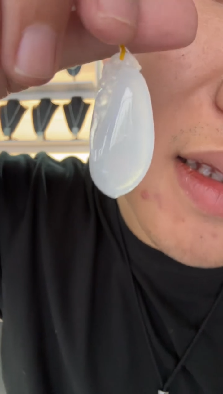 【闪购商品】翡翠颈饰未镶嵌天然翡翠A货孤品一件