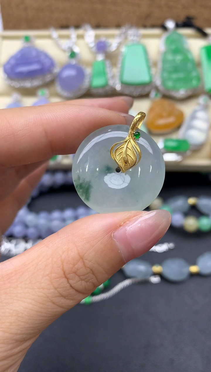 【闪购商品】翡翠颈饰18K金镶嵌104-中国好珍宝