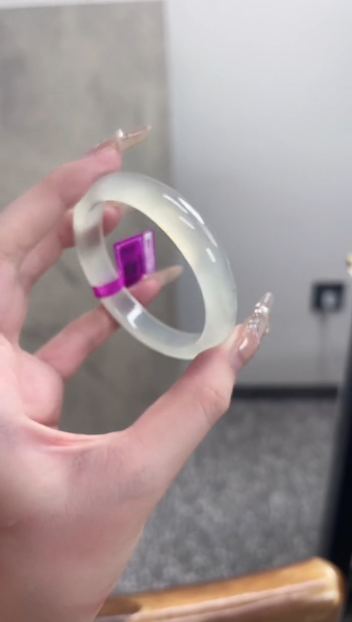 【闪购商品】玛瑙/玉髓手镯未镶嵌54圈 需要包容