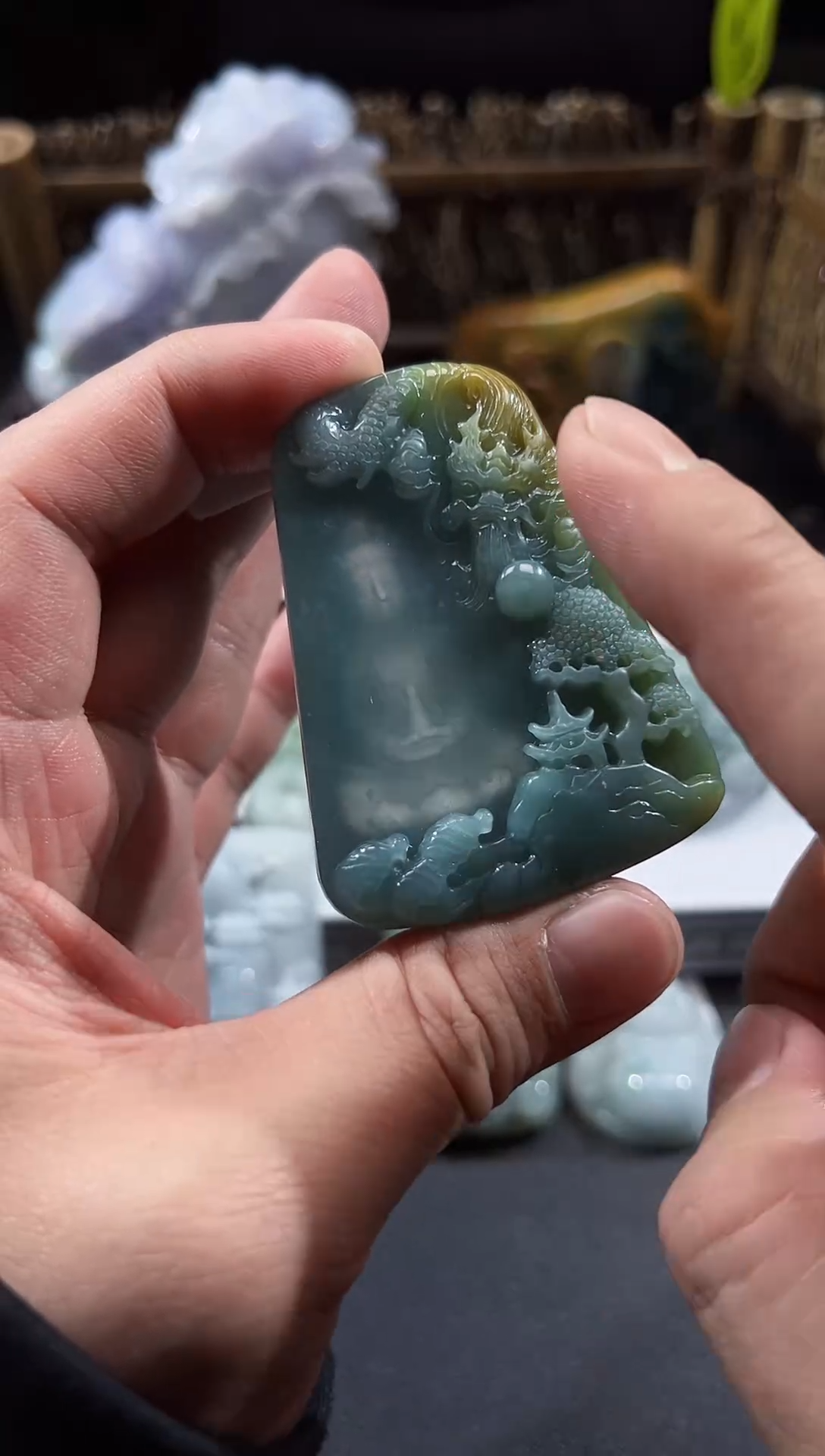 【闪购商品】翡翠颈饰未镶嵌天然A货翡翠（多样性发）观音