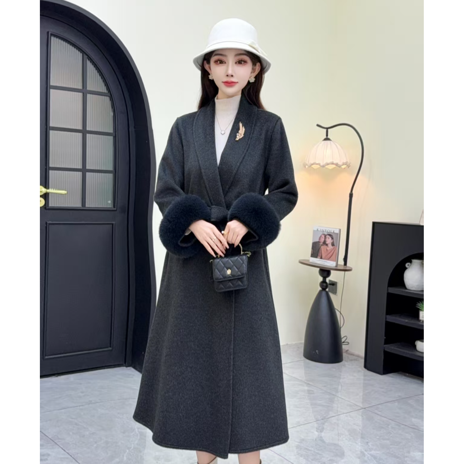 高级感法式复古翻领毛毛袖大衣2025冬慵懒风气质外套