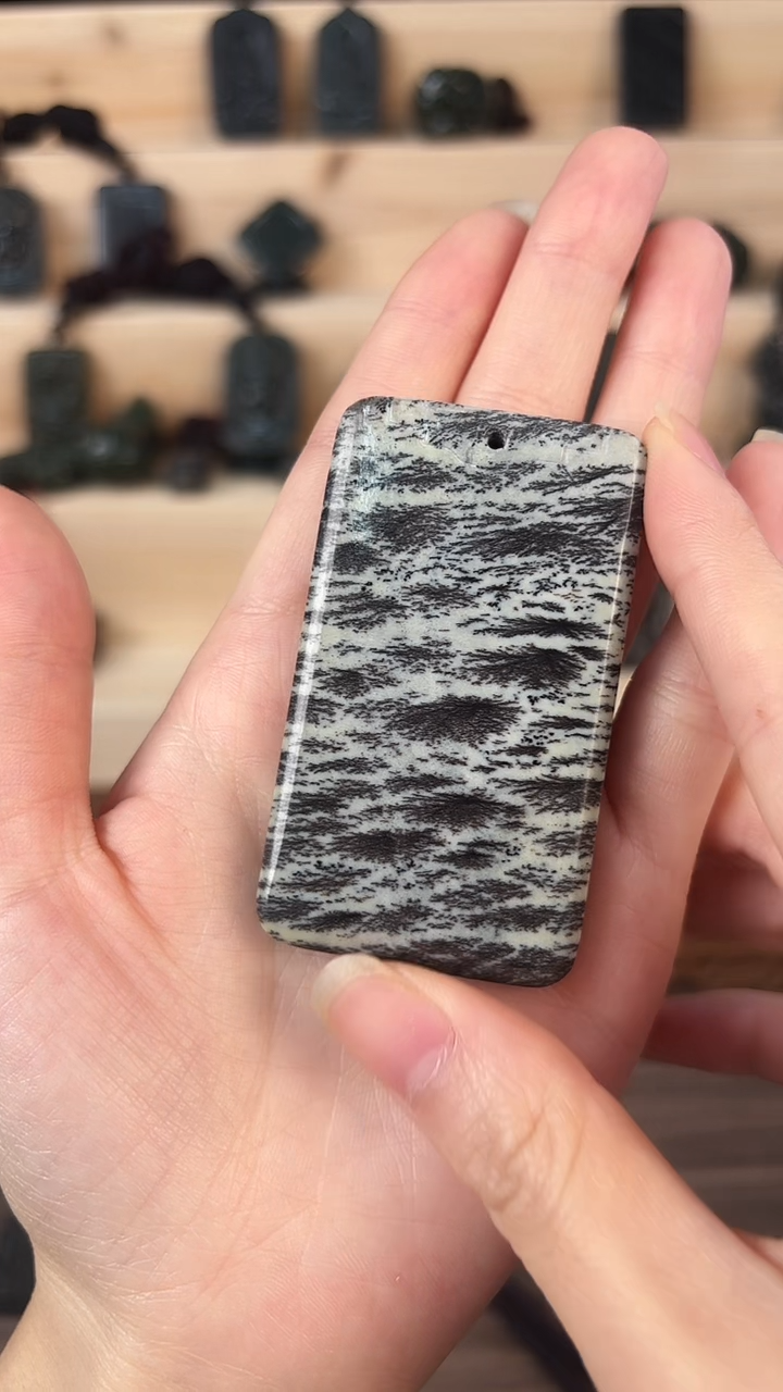 颈饰未镶嵌和田玉平安无事牌多样性发货发一个