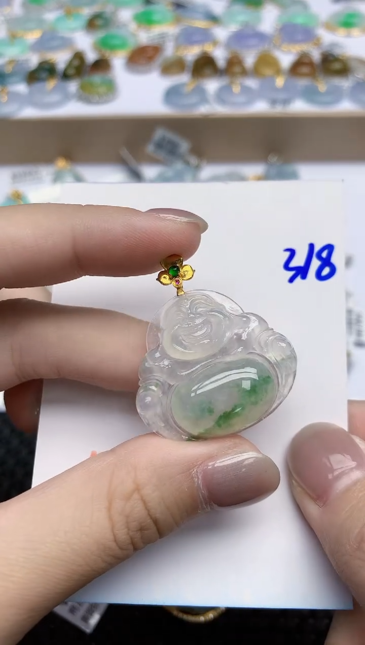 【闪购商品】翡翠颈饰18K金镶嵌天然翡翠A货