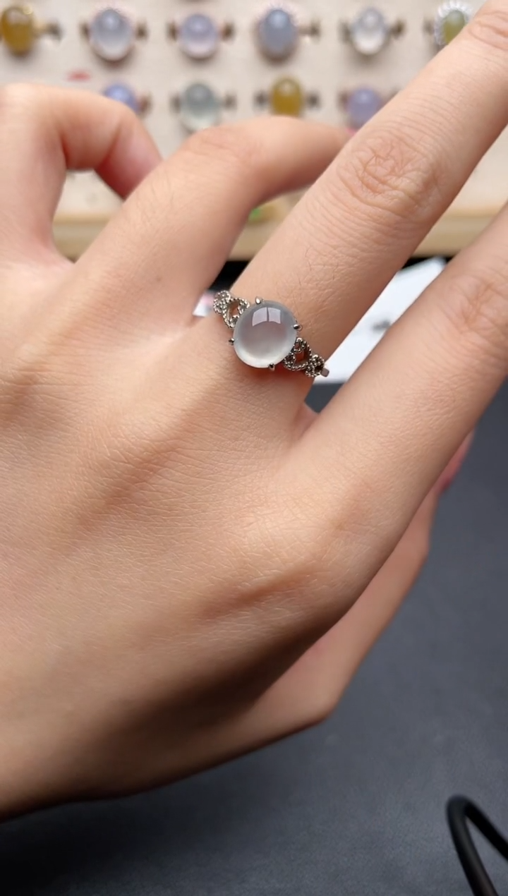 【闪购商品】翡翠戒指银S925镶嵌一物一证一礼盒