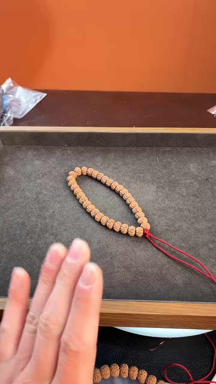 【闪购商品】金刚菩提手串9+老树王