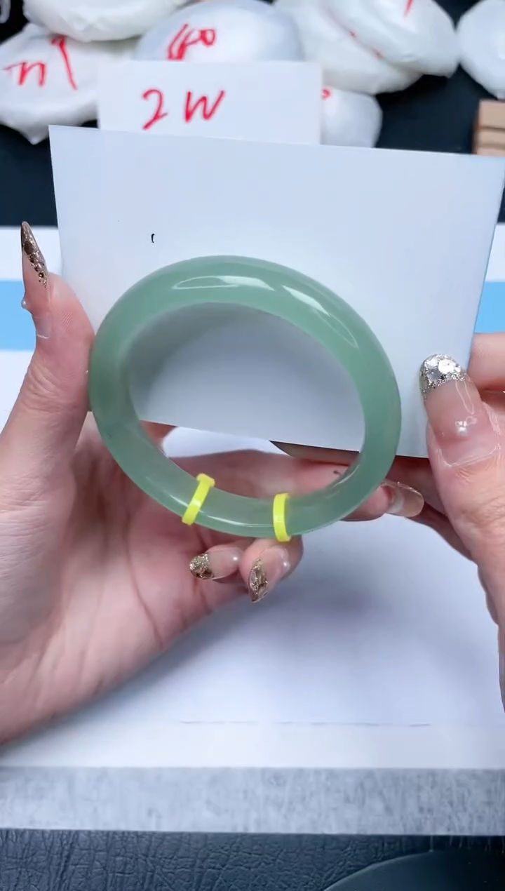 【闪购商品】石英质玉手镯未镶嵌321-55.8