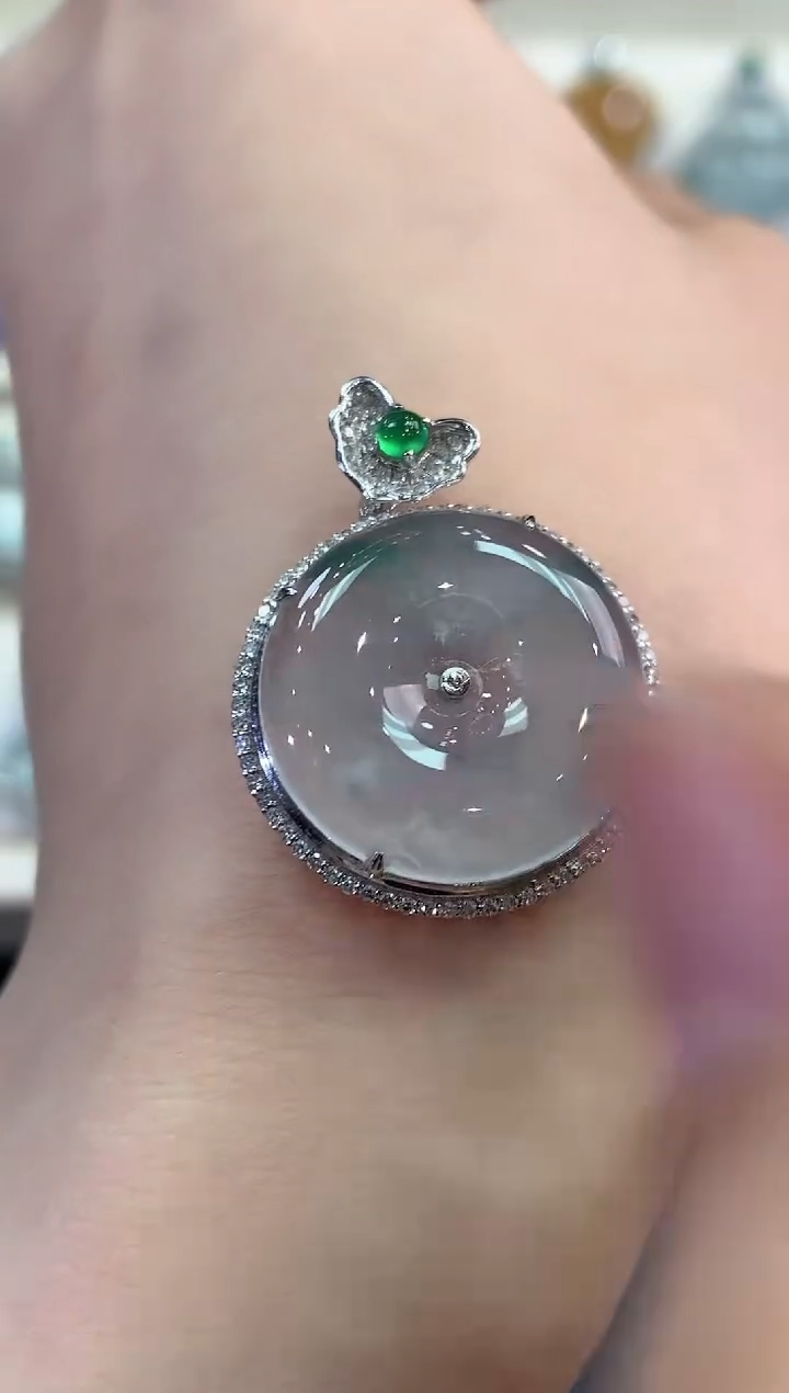 【闪购商品】翡翠吊坠(不含链)18K金镶嵌 C138