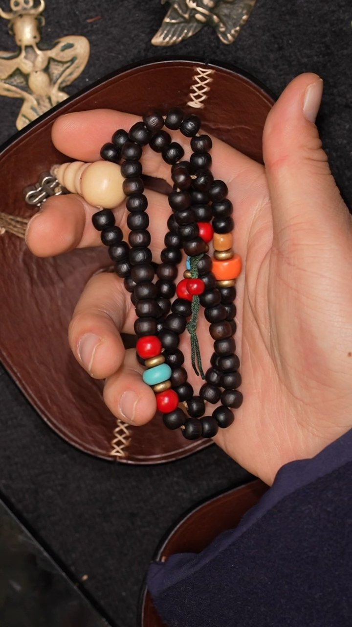 【闪购商品】冲赛康胡子哥，藏传念珠42