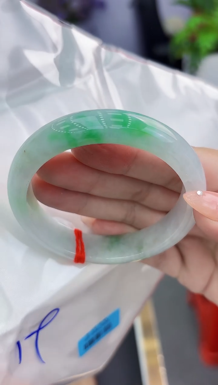 【闪购商品】翡翠手镯未镶嵌翡翠手镯