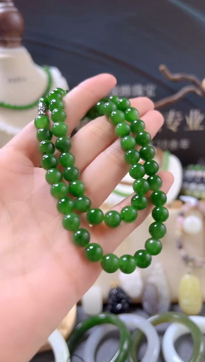 颈饰未镶嵌和田玉cg