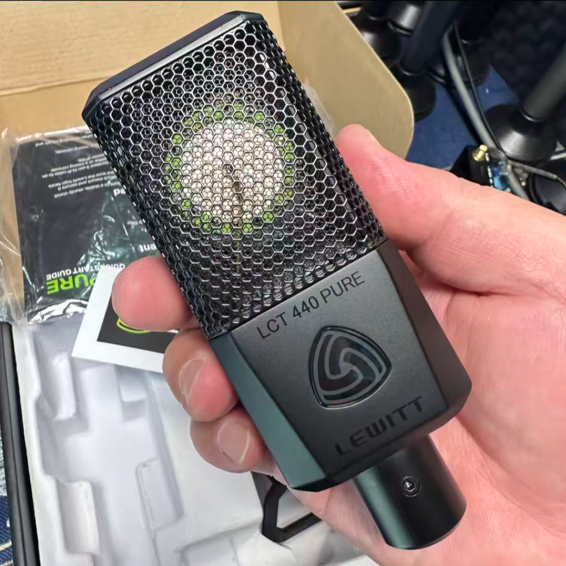 莱维特440有线电容话筒全套配置