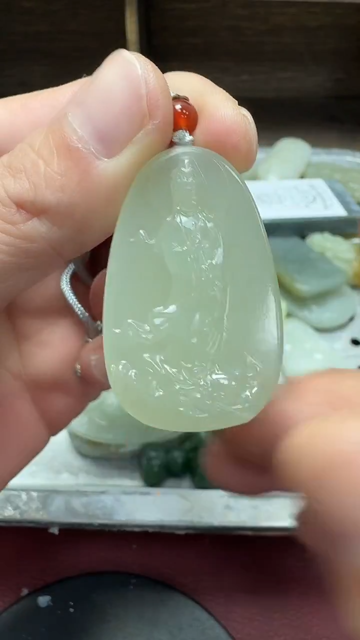 颈饰未镶嵌和田玉1
