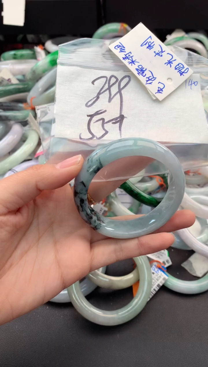 【闪购商品】定制翡翠未镶嵌毛货需精细抛光+多人