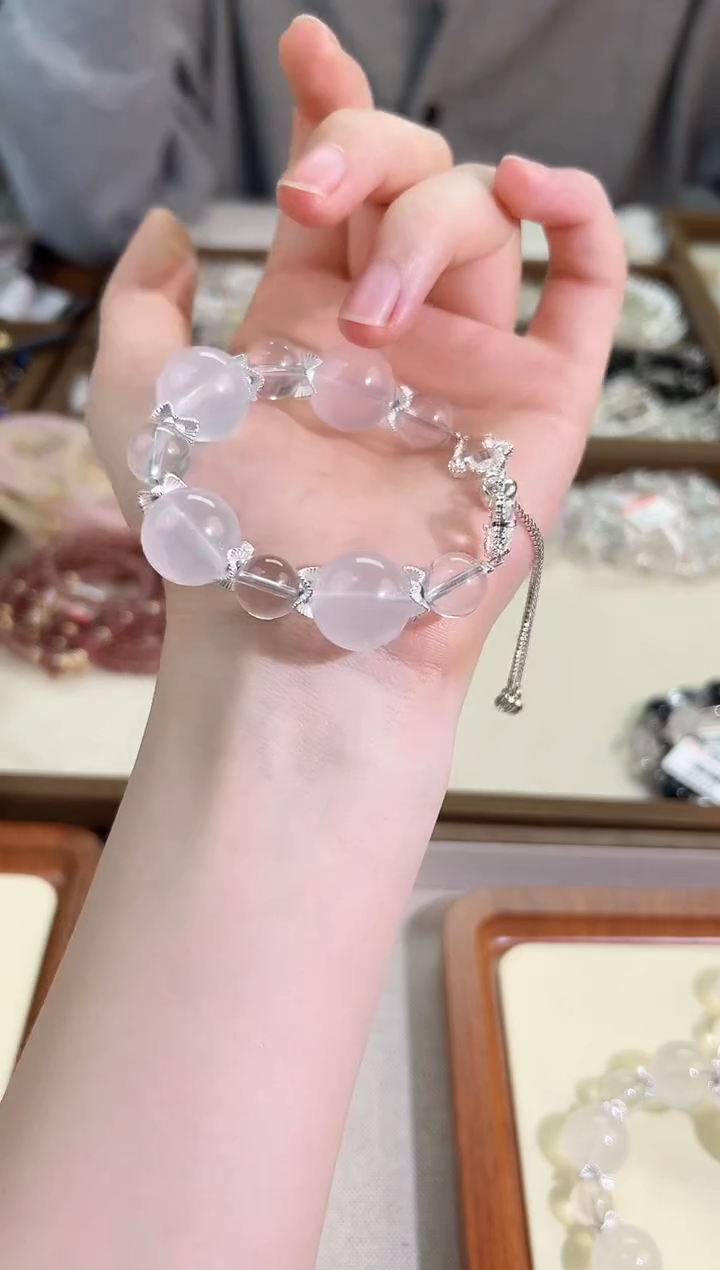 【闪购商品】水晶手链未镶嵌粉水晶设计款天然默认微瑕多样性发货