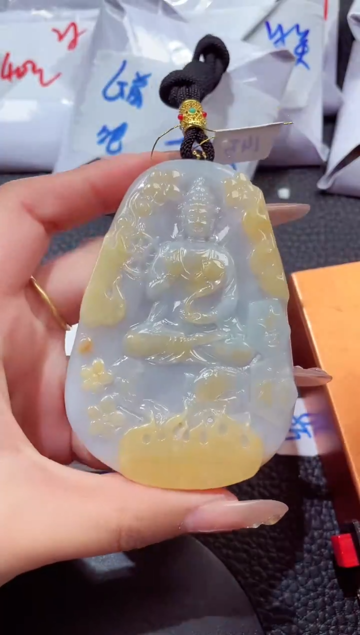 颈饰未镶嵌翡翠45