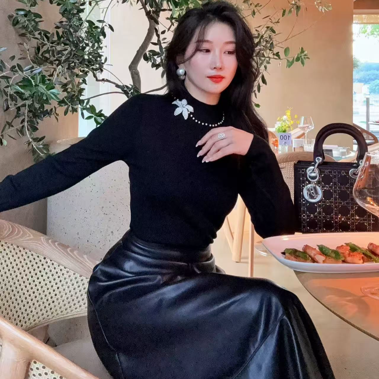 Z衣长54    2023【陌上冬日】加厚打底上衣