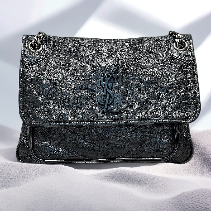 99新 YSL/圣罗兰 Niki中号包，黑色皮和银色链条，尺寸：28*20*8.5cm