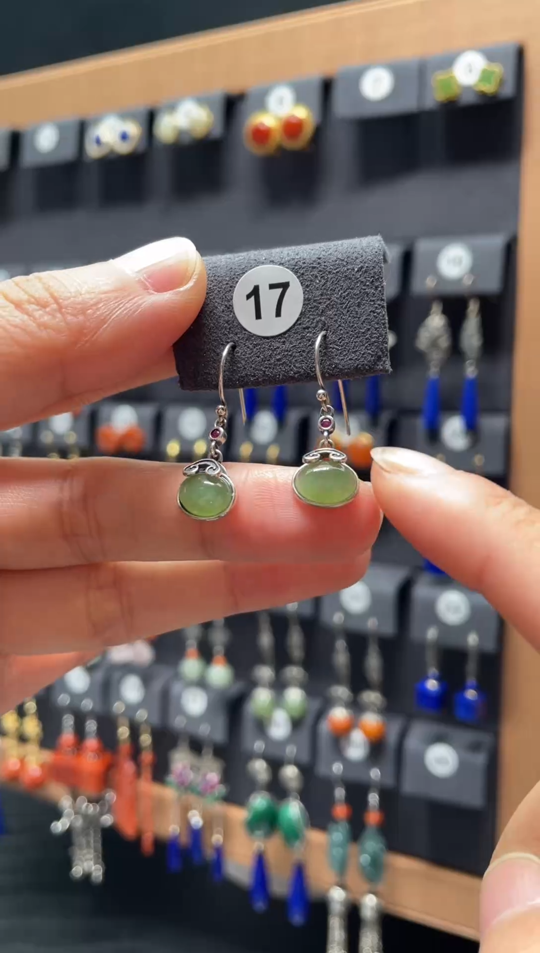 【闪购商品】和田玉耳饰银S925镶嵌0017