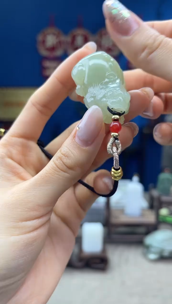 【闪购商品】和田玉颈饰未镶嵌1