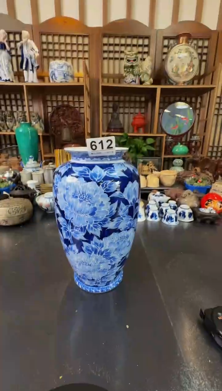 摆件  注意：回流商品，默认有瑕，不退不换。