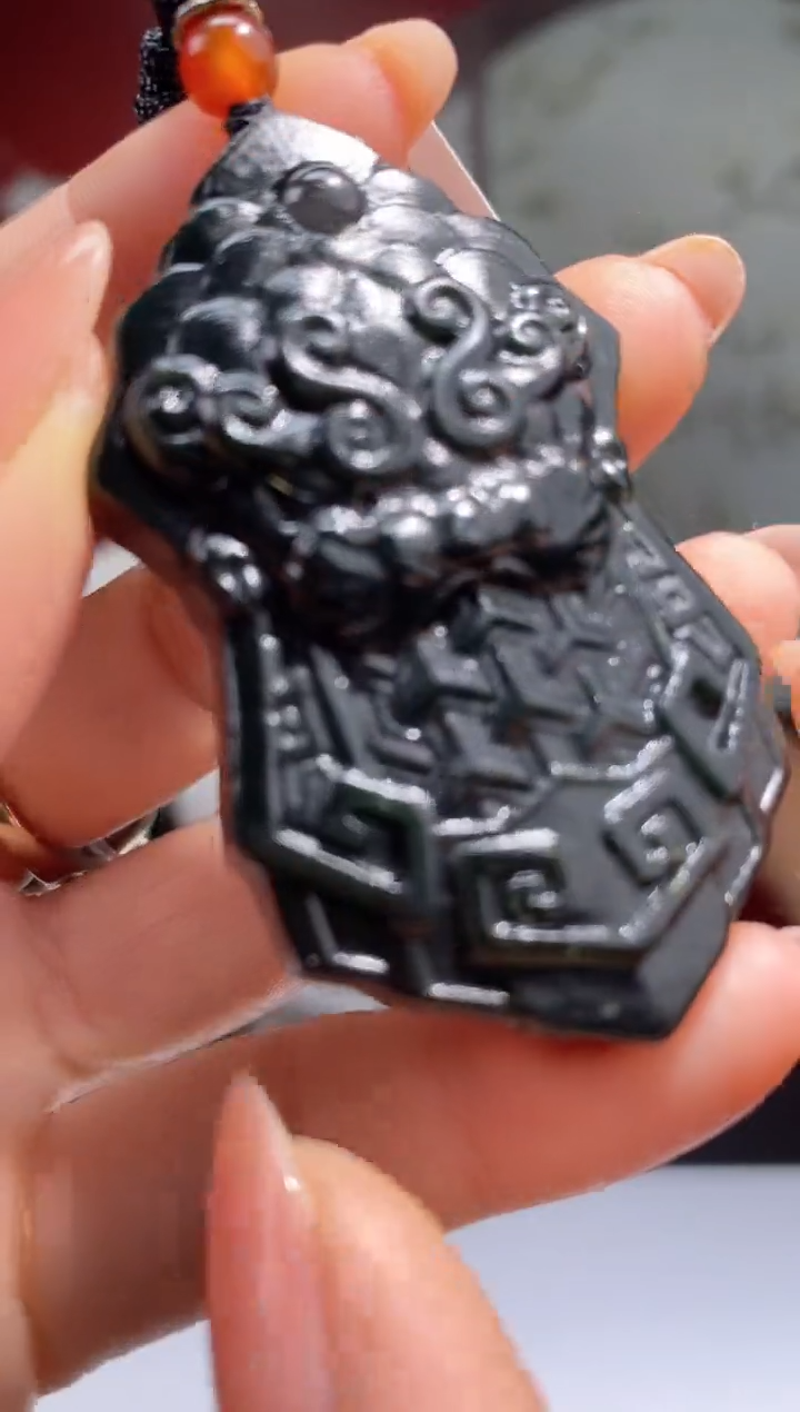 颈饰未镶嵌和田玉38923