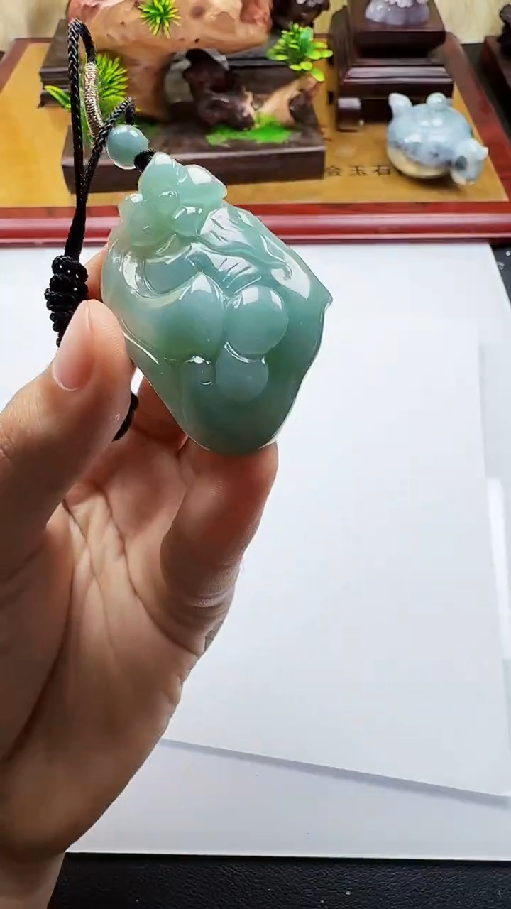 吊坠(不含链)未镶嵌翡翠1