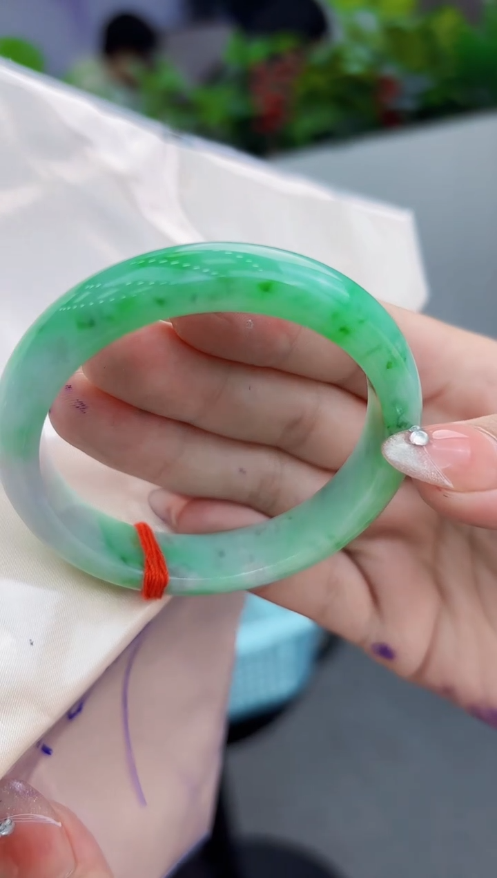 【闪购商品】翡翠手镯未镶嵌翡翠手镯